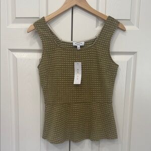 NWT Gilli Stitch Fix Olive Green Textured Peplum Tank Top Medium